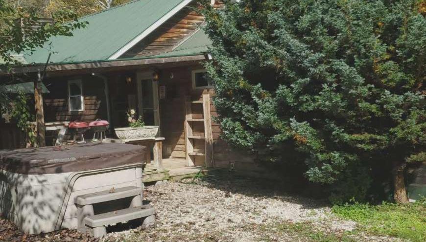 The Lodge - Chestnut Log Cabin & Game Room Genoa Exterior foto